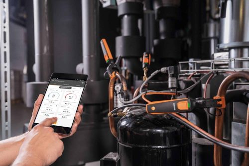 0560 2115 02 5 testo 115i - Clamp thermometer operated via smartphone